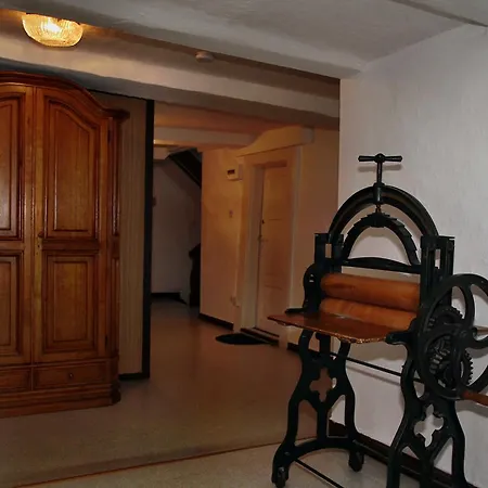 Ratsschaenke - Garni 酒店 *